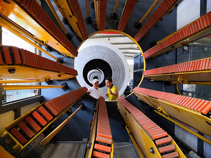 insulation pipe hall machine.JPG