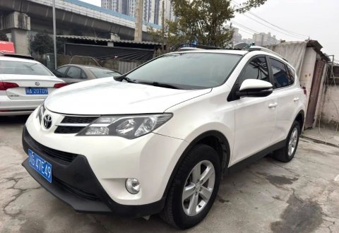 USED--TOYOTA RAV4 Model