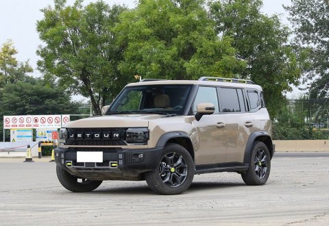 Jetour Traveler 2023 2.0T four-wheel-drive Crossover PRO+