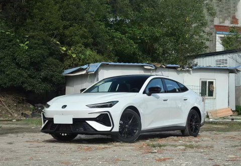 CHANGAN UNI-V 2025 Gen 3 1.5T 500Bar Premium Model for Sale