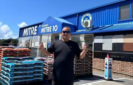 Big boss Mr.Liu Jintao did the market research in Australia!