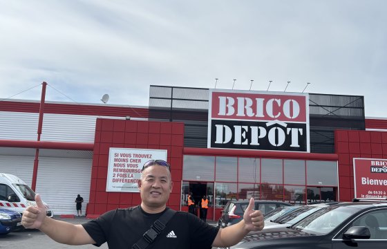 Mr. Liu is conducting a market research tour in France.
