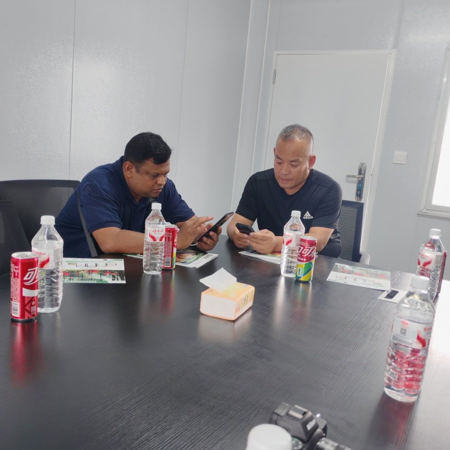 KNDMAX customers from Bangladesh (1)