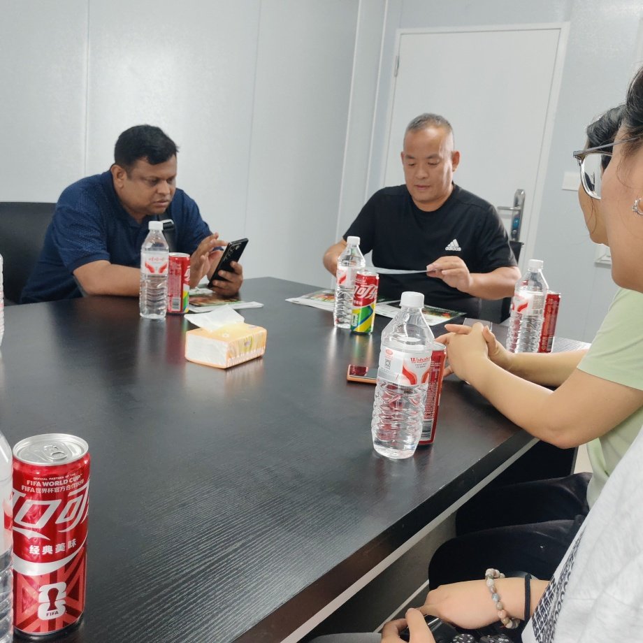KNDMAX customers from Bangladesh (4)
