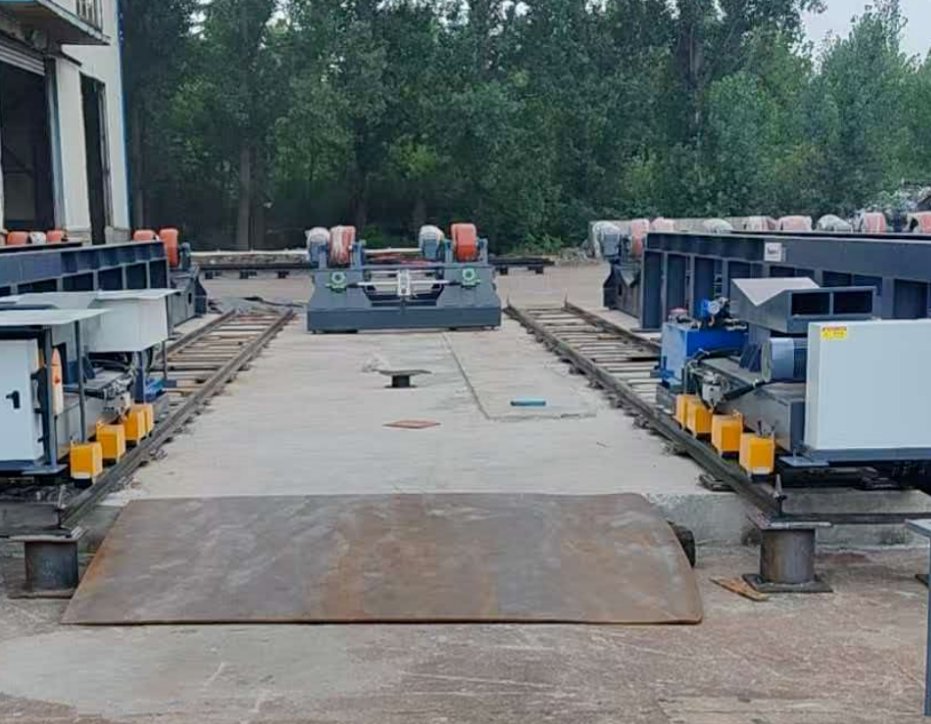 The Huashida 3620mm 3PE steel pipe anti-corrosion equipment purchased by a customer in Linyi has entered the installation stage.